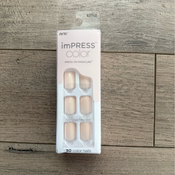 Assorted Nail Kits Collection - Picture 5 of 8